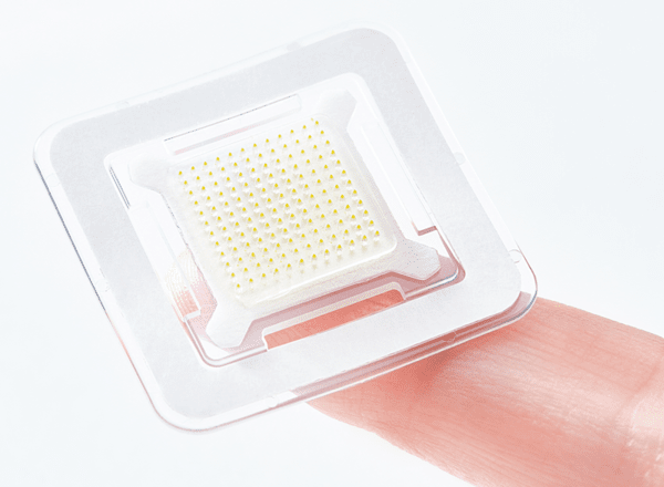 대웅테라퓨틱스가 개발한 마이크로니들 패치/출처=대웅제약