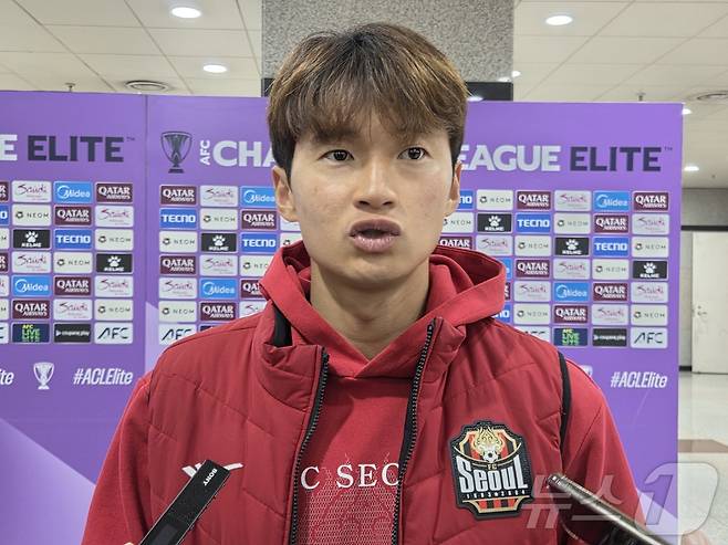 비셀 고베전을 마친 뒤 인터뷰하는 김진수ⓒ News1 안영준 기자 ⓒ 뉴스1 안영준 기자