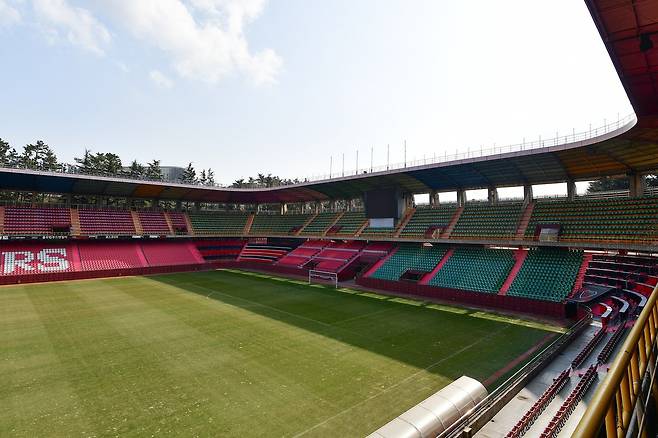 포항 스틸러스가 홈구장 스틸야드 관람 환경을 개선했다.(포항 제공)