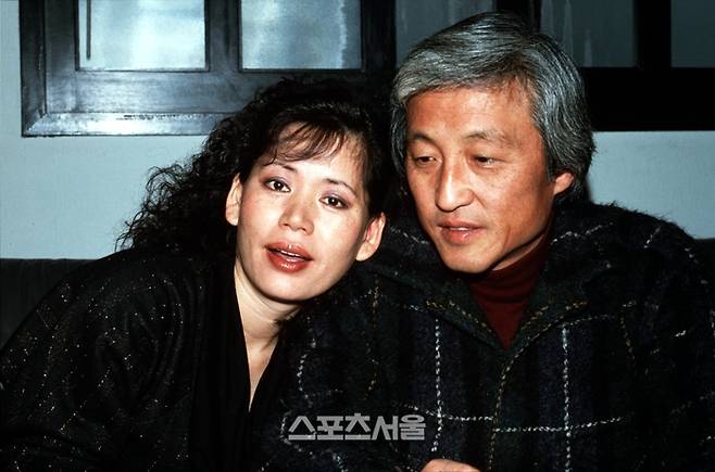 배우 윤소정, 오현경 부부. 스포츠서울DB