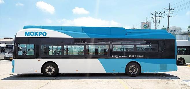 새롭게 도입된 목포 공영버스. 목포시 제공