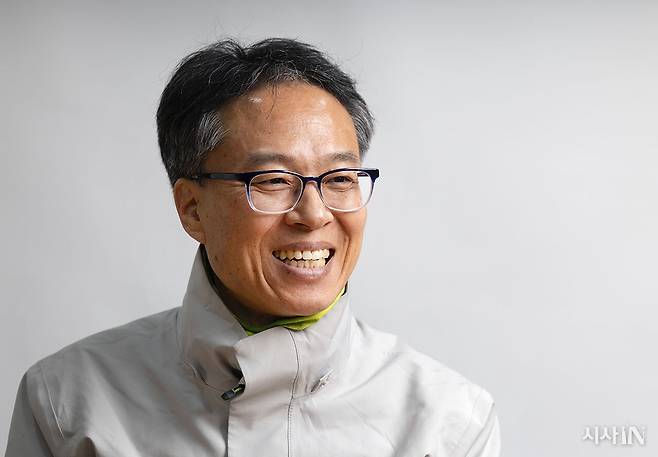 교직에서 물러난 후 본격적으로 소리 공부를 하고 있는 백금렬씨. ⓒ시사IN 이명익