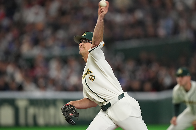 WBC 호주 대표팀 알렉스 웰스가 5일 도쿄돔에서 열린 대만전 선발 등판해 투구하고 있다. AP연합뉴스