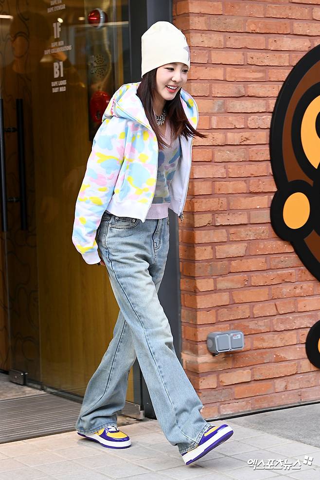 산다라박 '논란 사실 무근, 예정된 일정 소화'