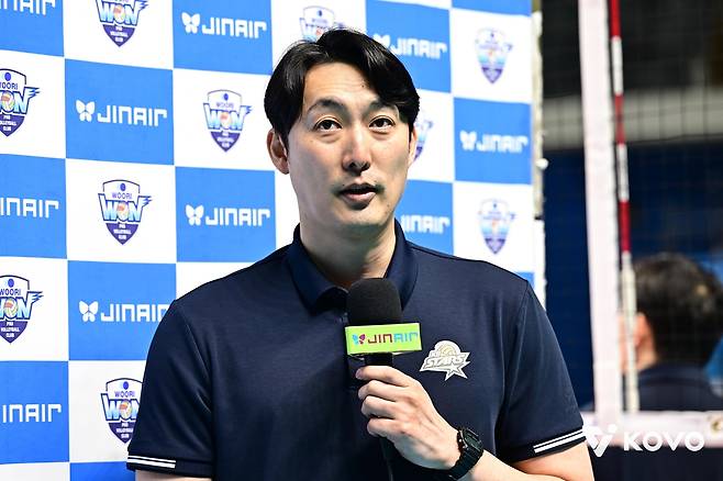 하현용 KB손해보험 감독대행 [한국배구연맹 제공. 재판매 및 DB 금지]