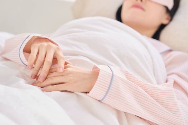 사람이 잠을 잘 때 취하는 자세가 성격적 특징이나 건강 상태와 일정 부분 연관될 수 있다는 분석이 제기됐다. 사진=게티이미지