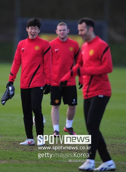 ▲ Club Soccer Football Soccer