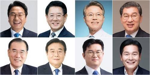 전남광주특별시장 더불어민주당 소속 후보군  왼쪽 위쪽부터(가나다 순)부터 강기정, 김영록, 민형배, 신정훈, 이개호, 이병훈, 정준호, 주철현 등 전남광주특별시장 민주당 후보군. [각 후보군 측 제공 사진. 재판매 및 DB 금지]