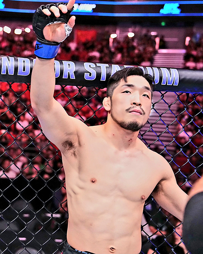 ‘유짓수’ 유수영이 2025년 8월 중국 상하이다우타이에서 UFC 정규 파이터로 데뷔 2연승에 도전하는 선수라 소개되고 있다. 사진=TKO