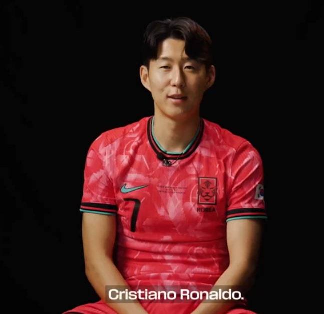 ▲ 손흥민이 유럽 무대에서 활약하던 시절에는 두 선수의 이름을 합친 별명까지 등장했다. 프리미어리그 현지 언론은 손흥민의 성인 ‘손’과 호날두의 이름을 결합한 ‘손날두’라는 표현을 사용하며 두 선수의 스타일을 비교하기도 했다. ⓒFIFA