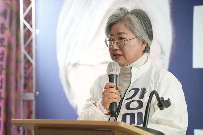 강 예비후보가 이날 선거사무소 개소식에서 발언을 하고 있다. 사진/강미애 캠프 제공