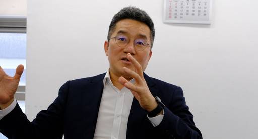 김기혁 에스더블유엠 대표가 경기 안양에 있는 본사에서 인터뷰를 하고 있다. /사진=김승호 기자