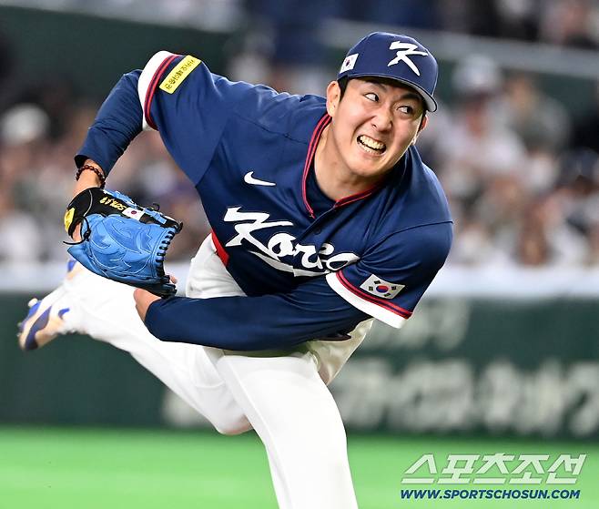 7일 일본 도쿄돔에서 열린 WBC(월드베이스볼클래식) 한국과 일본의 경기. 5회말 손주영이 역투하고 있다. 도쿄(일본)=허상욱 기자wook@sportschosun.com/2026.03.07/
