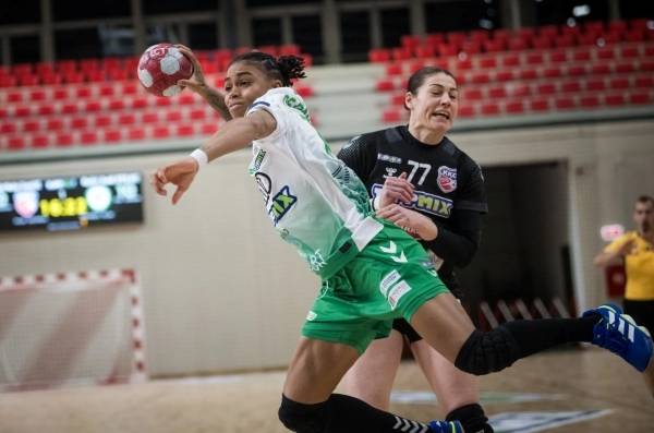 사진 2025/26 시즌 헝가리 여자 핸드볼 K&H 리그 교리 아우디와 키슈바르다 경기 모습, 사진 출처=교리 아우디