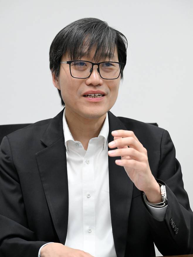 이상률 KB금융지주&은행 겸직 DT추진부 부장이 5일 오후 서울 여의도 사무실에서 헤럴드경제와 인터뷰를 하고 있다. 이상섭 기자