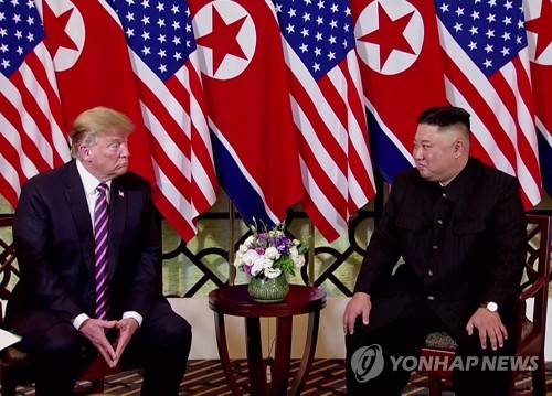 2019년 도널드 트럼프 미국 대통령과 김정은 북한 국무위원장의 2차 정상회담 [EPA=연합뉴스 자료사진 제공]