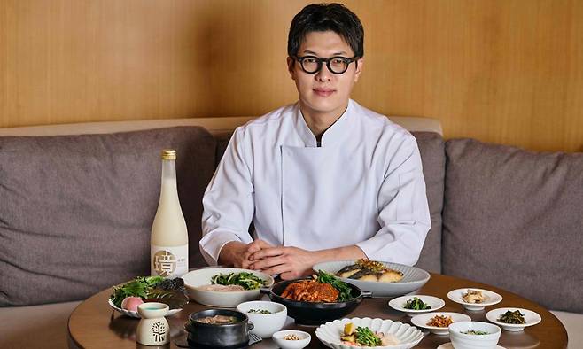 반얀트리 클럽앤스파, 송하슬람 셰프팔도 한상차림