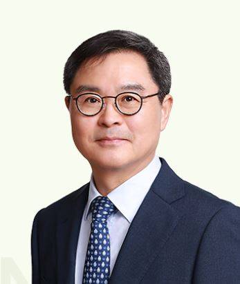윤기원 법무법인 원 대표 변호사. / 법무법인 원 홈페이지 캡처