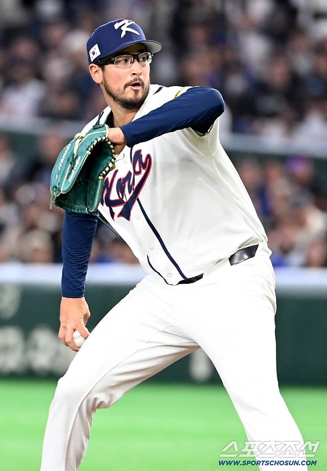 8일 일본 도쿄돔에서 열린 WBC(월드베이스볼클래식) 한국과 대만의 경기, 7회초 1사 1,2루 데인 더닝이 역투하고 있다. 도쿄(일본)=허상욱 기자wook@sportschosun.com/2026.03.08/