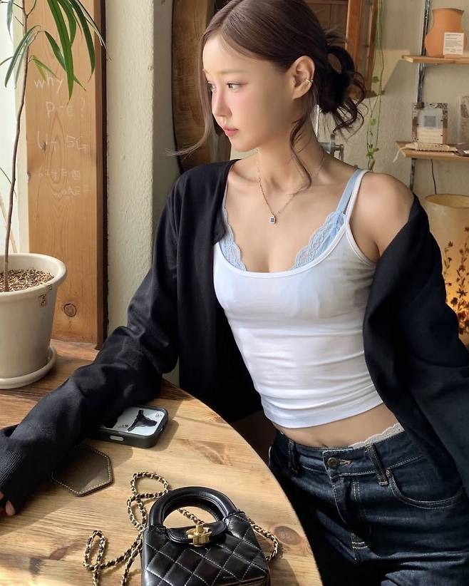 인스타그램 @douneo