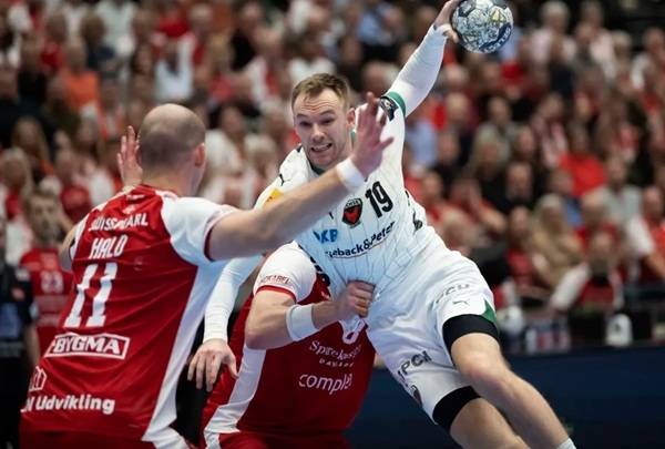 사진 2025/26 Machineseeker EHF 남자 핸드볼 챔피언스리그 베를린과 올보르의 경기 모습, 사진 출처=유럽핸드볼연맹