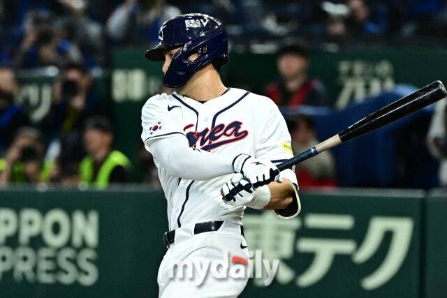 8일 일본 도쿄돔에서 열린 2026 월드 베이스볼 클래식(WBC) 조별리그 한국-대만 경기. 위트컴이 무사 1-3루에 동점 1타점. 병살타를 쳤다./도쿄(일본)=한혁승 기자 hanfoto@mydaily.co.kr