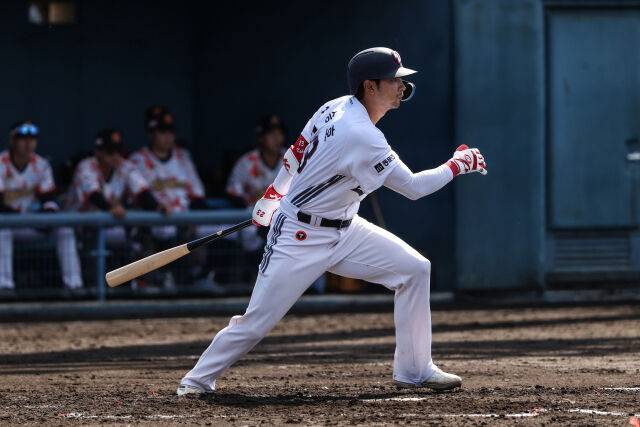 강승호/두산 베어스