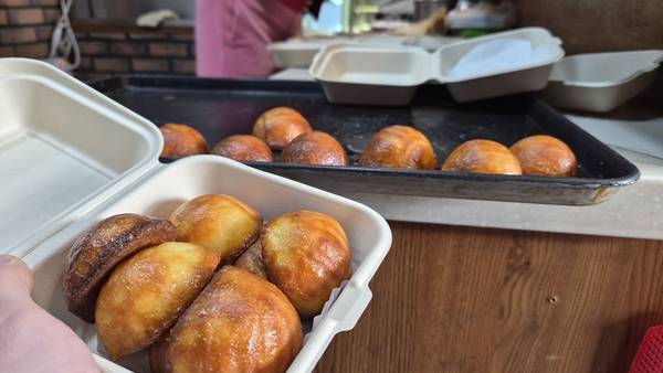 창원 의창구 베이커리에서 판매 중인 상하이 버터떡. /이원재 기자