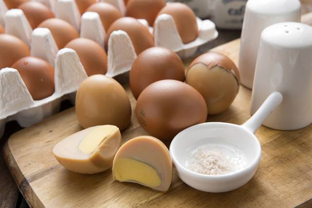 구운 계란 흰자 다이어트는 단기간 체중 및 체지방 감량 효과가 있으나 장기적으로는 영양 불균형을 초래한다. 사진=게티이미지뱅크