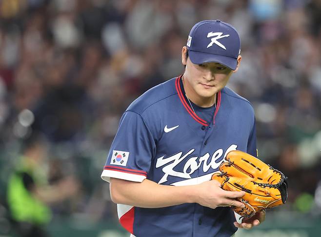 조병현이 다부진 표정으로 마운드를 내려오고 있다. 사진 | 연합뉴스