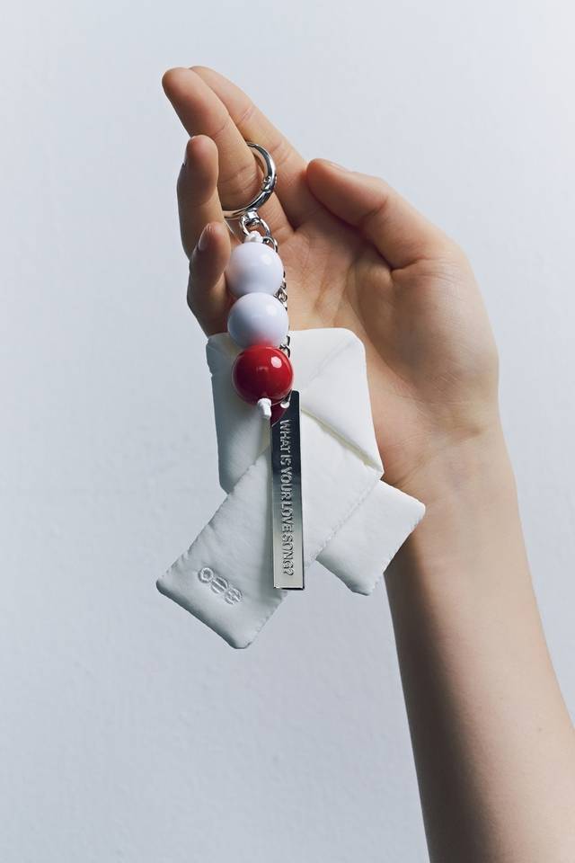 BTS와 국립박물관문화재단이 협업한 굿즈. 하이브 제공