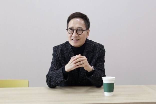 가수 유열이 폐 이식으로 건강을 회복했다. 한국장기조직기증원 제공