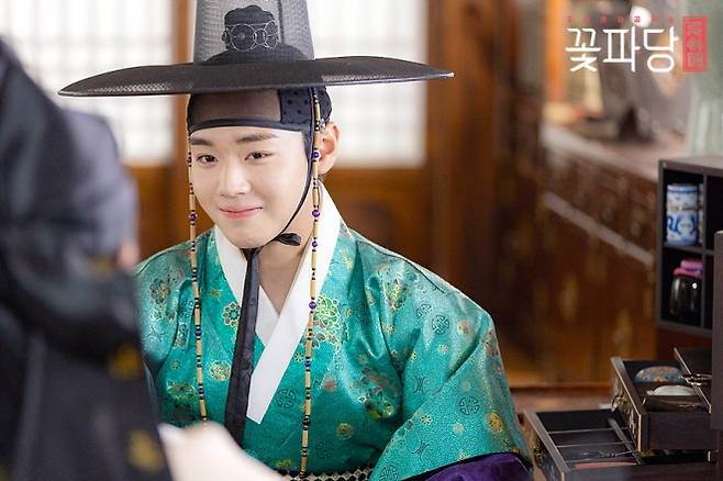 ‘조선혼담공작소 꽃파당’