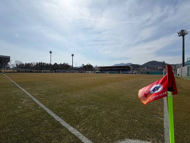 8일 대전코레일FC의 2026시즌 첫 경기가 열린 대전월드컵경기장 보조경기장. 사진=정현태 기자.