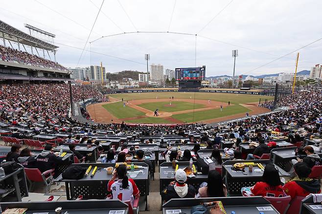 사진은 KIA 타이거즈의 홈 구장인 광주-기아챔피언스필드 /사진=KIA 타이거즈 제공