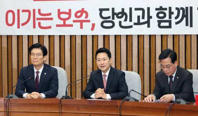 국민의힘 장동혁 대표가 11일 국회에서 열린 지역발전 인재 영입 환영식에서 발언하고 있다. 연합뉴스