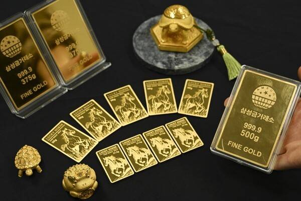 유가 하락과 달러 약세에 금값이 상승했다. [출처=삼성금거래소]