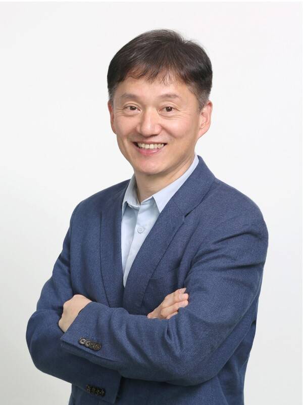 주용락 삼성SDI 연구소장(부사장)이 11일 서울 코엑스 '인터배터리 2026' 부대 행사인 '더배터리컨퍼런스'에서 발표했다. [출처=삼성SDI]