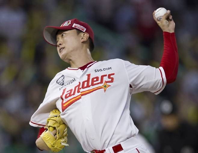 SSG랜더스 선발진의 희망으로 떠오른 좌완 김건우. 사진=뉴시스