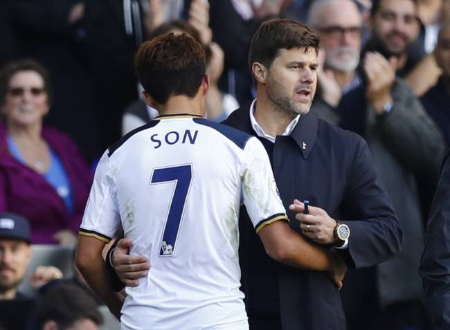 손흥민과 포체티노 감독 로이터연합뉴스