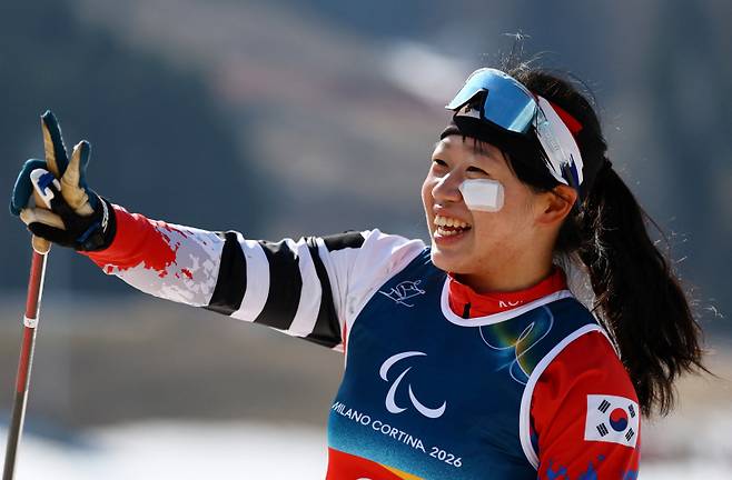 <yonhap photo-5835=""> 김윤지. 로이터=연합뉴스</yonhap>