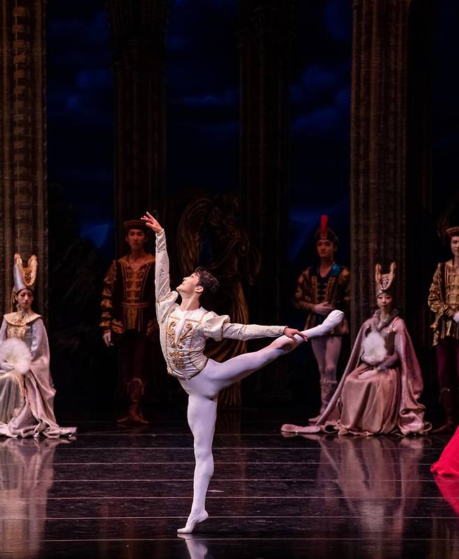 2025년 '백조의 호수' 무대에 선 임선우 발레리노./사진=유니버설발레단