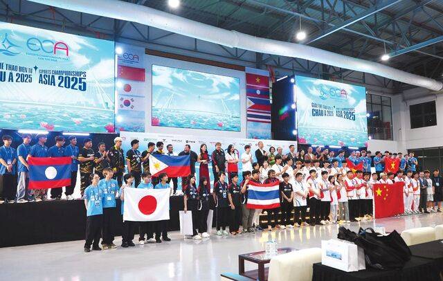 지난해 11월 베트남 껀터시 과학기술국 기술교류센터에서 열렸던 아시아 e스포츠 대회 현장 풍경. 한·중·일과 필리핀·베트남·태국·라오스 등이 참가해 e스포츠 실력을 겨루고 교류했다. 한국e스포츠협회 제공