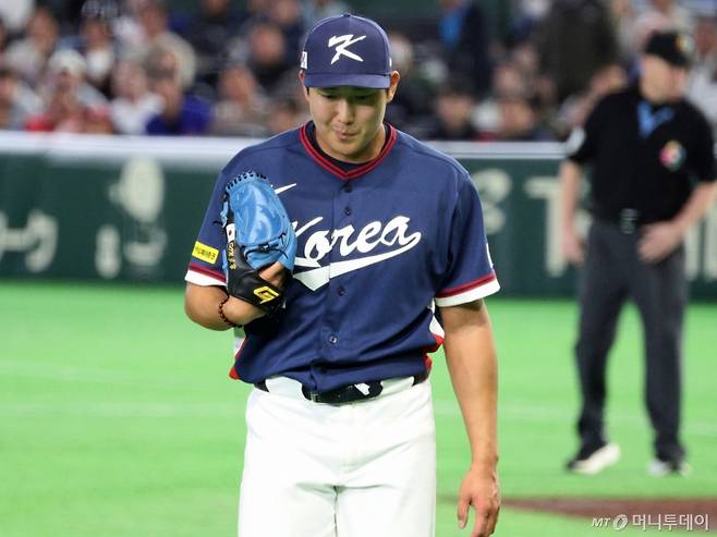 호주전 선발투수로 나섰던 손주영 /사진=머니투데이 사진DB
