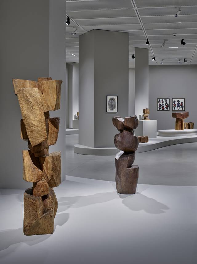 호암미술관 김윤신 회고전의 1층 전경. 호암미술관 제공