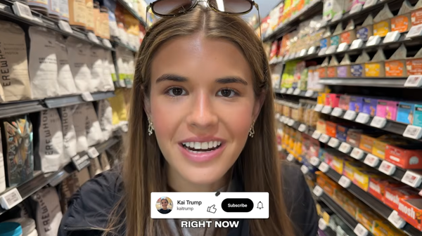 도널드 트럼프 미국 대통령의 손녀 카이 트럼프(18)가 초고가 마트 쇼핑 영상을 공개해 비판이 이어졌다. 유튜브 캡처