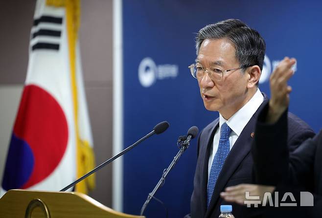 [과천=뉴시스] 홍효식 기자 = 정성호 법무부 장관. 2026.03.11. photo@newsis.com