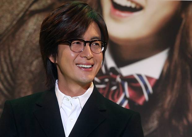 과거 2010년 경기도 고양시 일산 킨텍스에서 열린 KBS 2TV 월화드라마 ‘드림하이’ 제작보고회에서 참석한 배용준씨. 연합뉴스