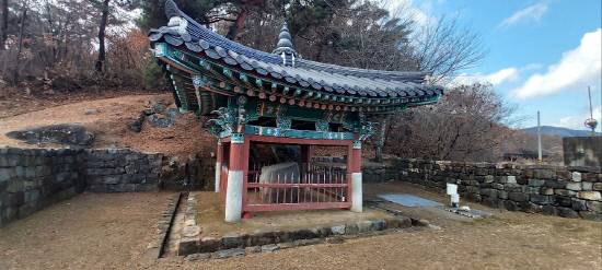 사천 흥사리 매향비