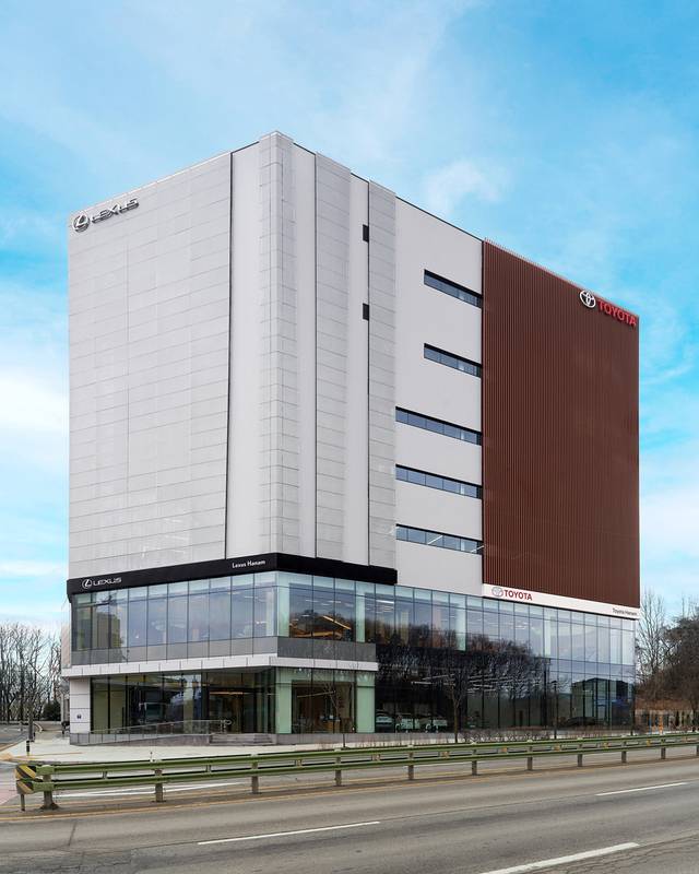 렉서스·토요타 하남 전시장 및 종합 서비스센터 전경. 한국토요타 제공.